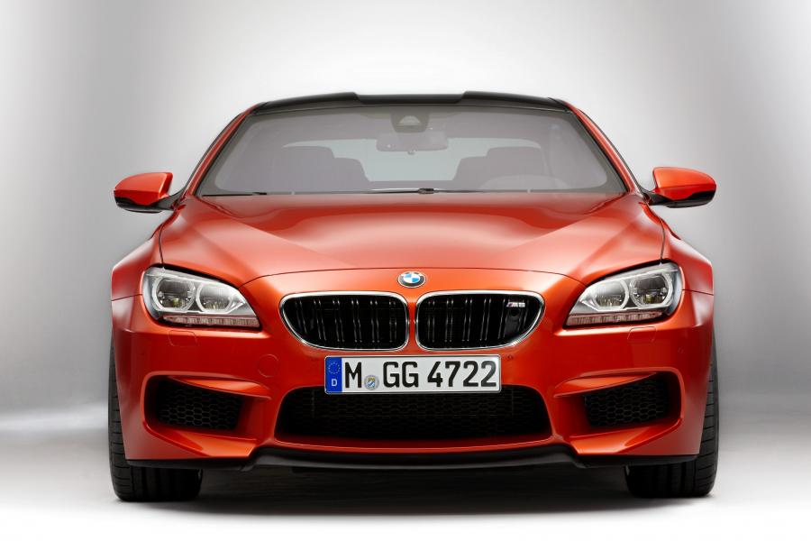  BMW M6 2012 года  (фото 12 из 14)
